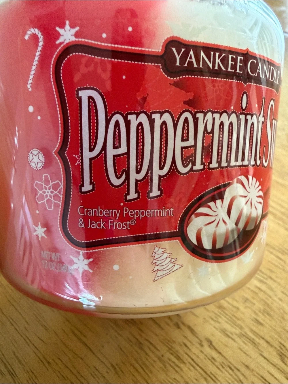 Yankee Candle Swirl Medium Jar Peppermint  Swirl New
